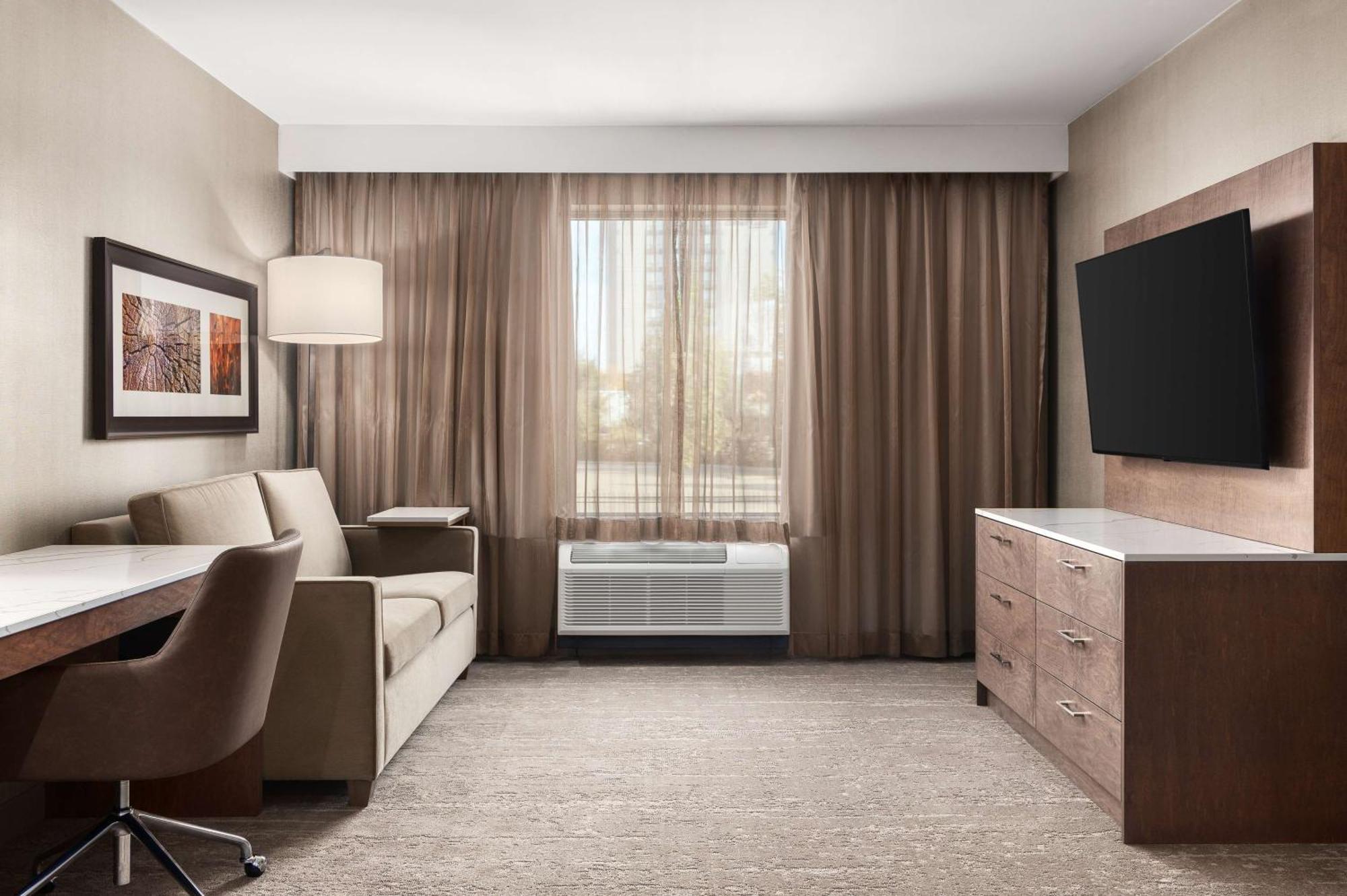 Hotel Doubletree By Hilton Kitchener Extérieur photo