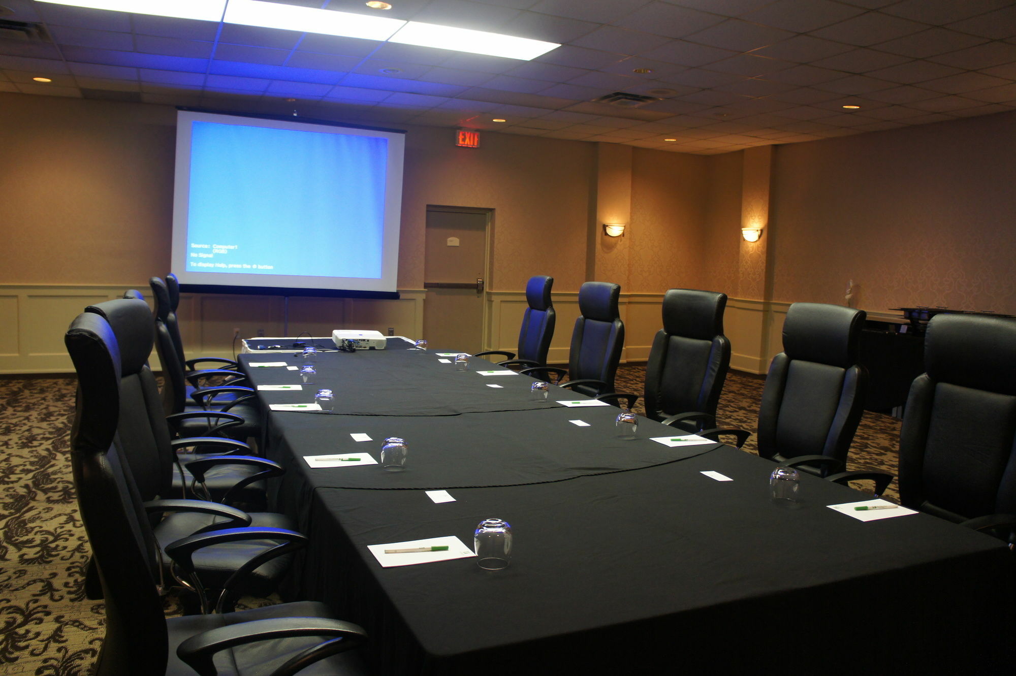 Hotel Doubletree By Hilton Kitchener Extérieur photo