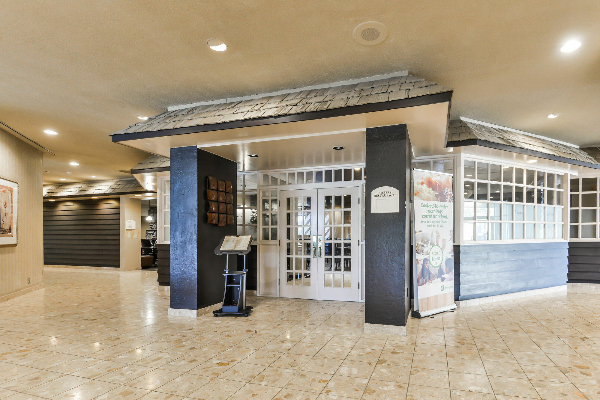 Hotel Doubletree By Hilton Kitchener Extérieur photo